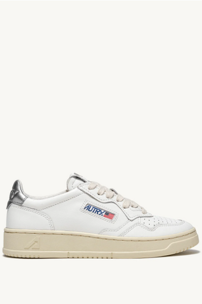 Medalist Low Leather Sneakers