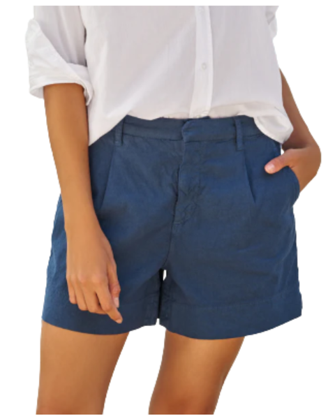 Waterford 4.5" Walking Short — Frank & Eileen