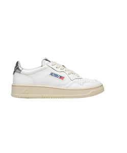 Medalist Low Sneakers Silver Patch