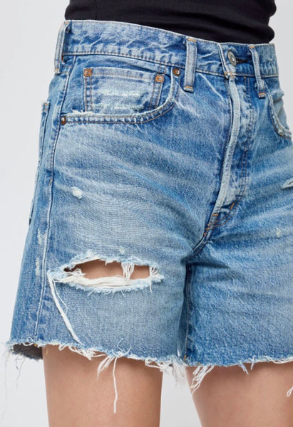 Kensington High — Moussy Vintage